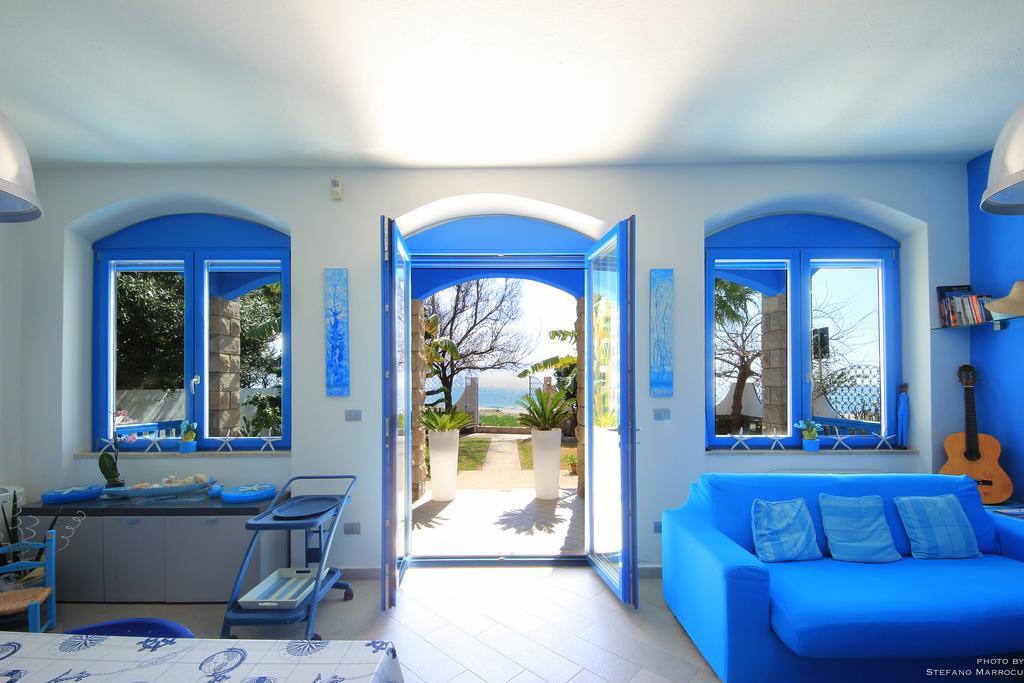 La Casa Sulla Spiaggia Flumini di Quartu Exterior photo