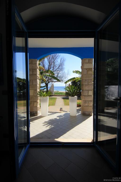 La Casa Sulla Spiaggia Flumini di Quartu Exterior photo